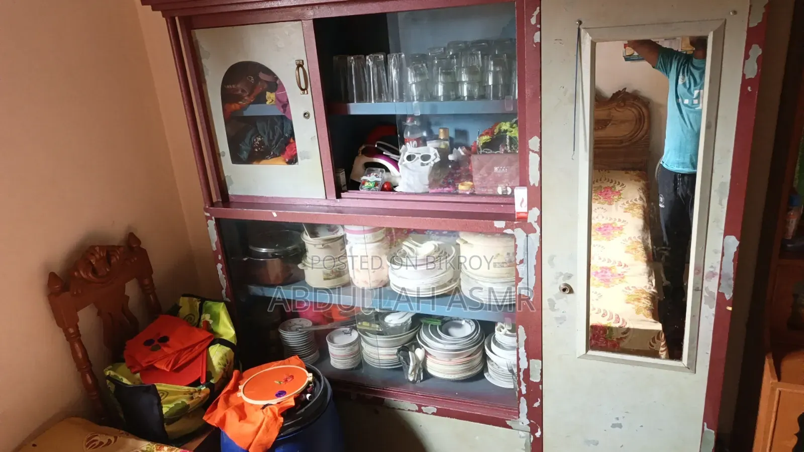 Large Size Showcase
