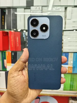 Realme 128 GB Blue