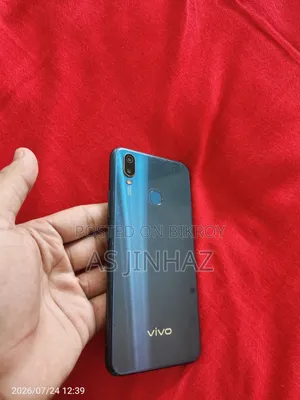 Vivo Y11 32 GB Blue