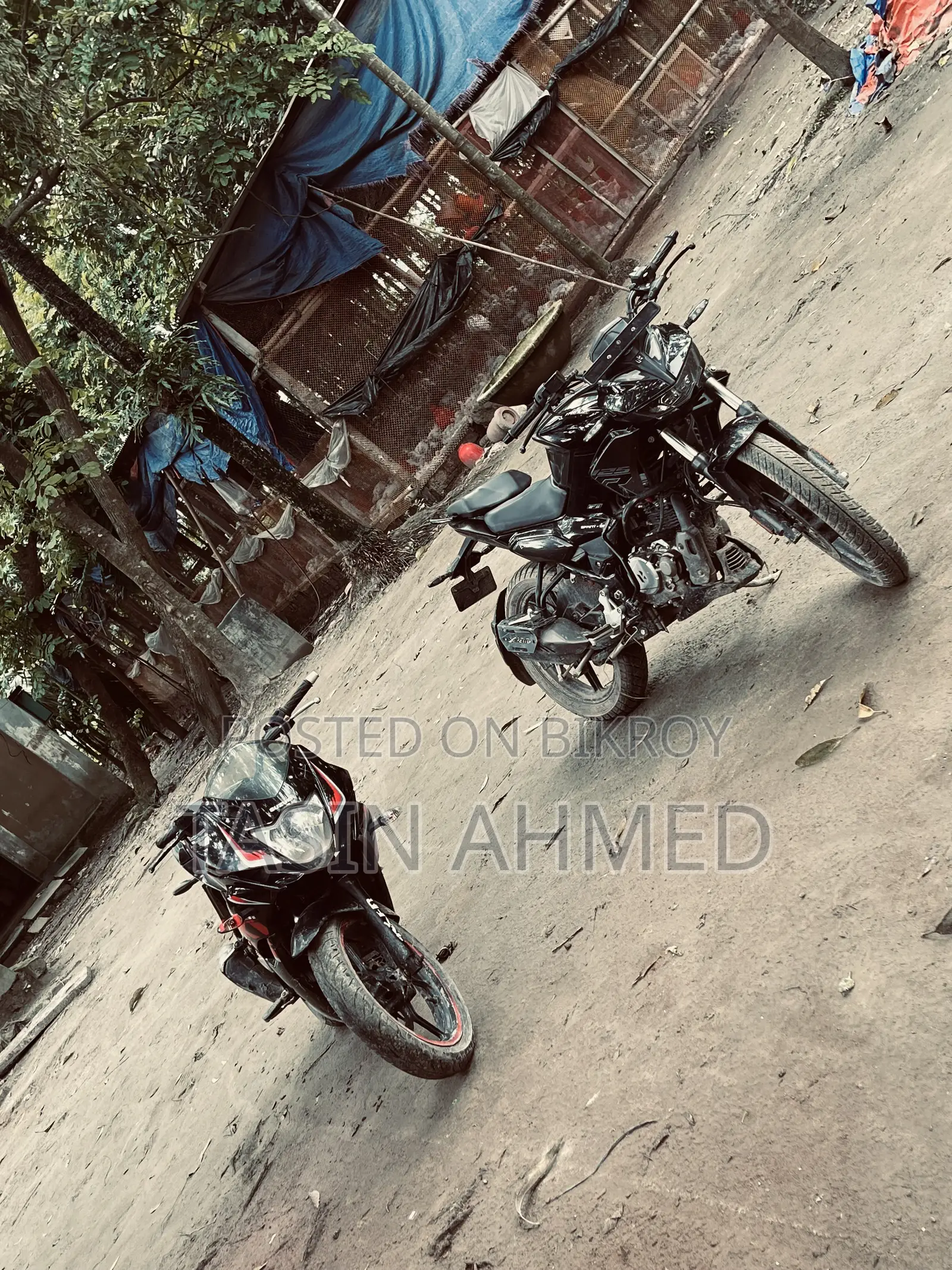 সুজুকি জিক্সার এসএফ ২০১৬ কালো