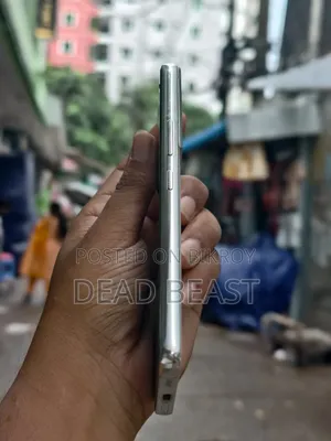 Samsung Galaxy S22 5G 256 GB White