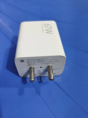 অরিজিনাল শাওমি ৬৭ডব্লিউ ফাস্ট চার্জার (অ্যাডাপ্টার অনলি)