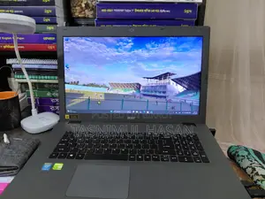 Laptop Acer Aspire E5-772G 8GB Intel Core i7 HDD+SSD 500GB