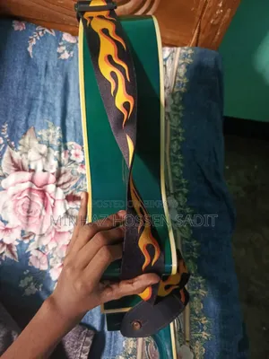 AXE 48C Taiwan Verient Guiter