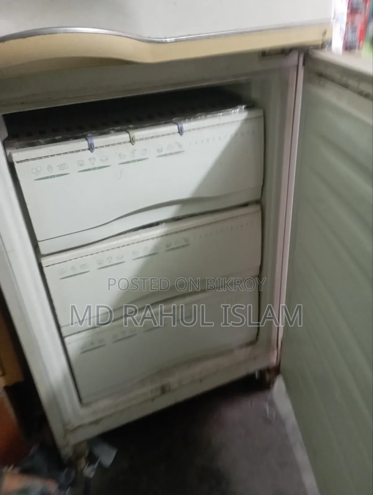 Refrigerator For Sale