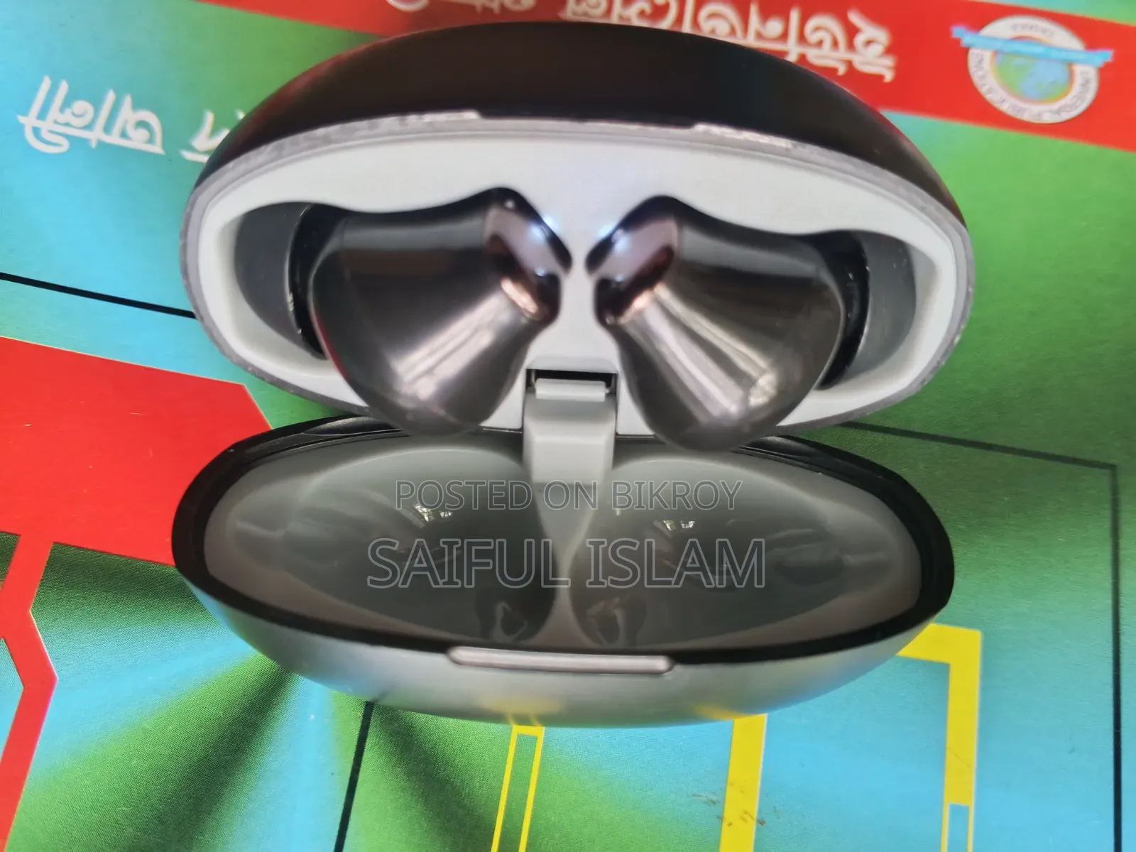 ওওকো ইয়ারবাদ বিক্রয় – ভালো অবস্থা, কম মূল্য