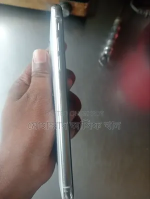 অ্যাপল আইফোন এক্স ৬৪ জিবি সাদা