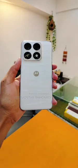New Motorola Edge 70 Ultra 5G 256 GB White
