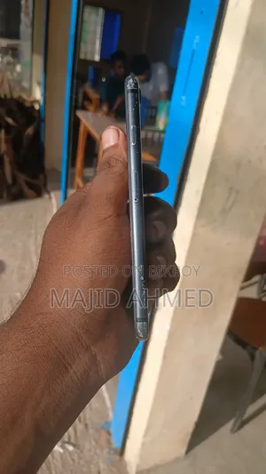 Apple iPhone 7 32 GB Black
