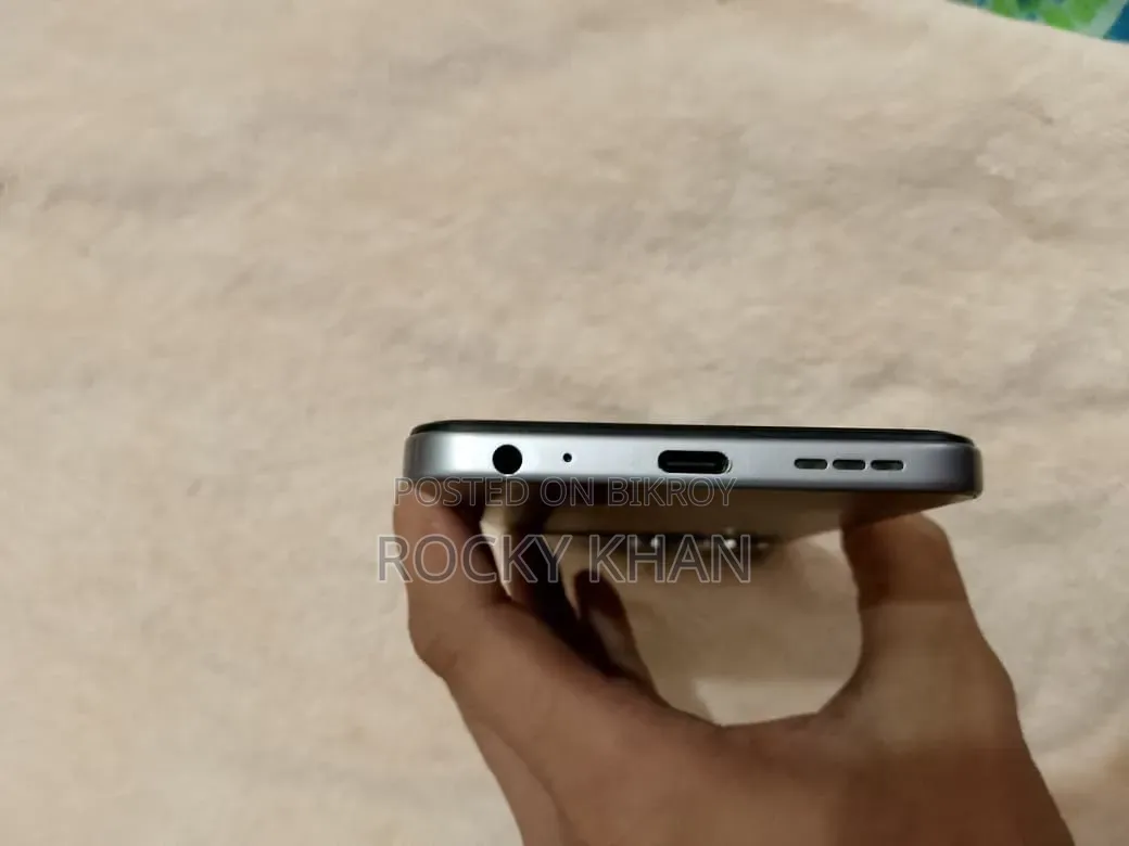 Tecno Spark 40 128 GB Gray