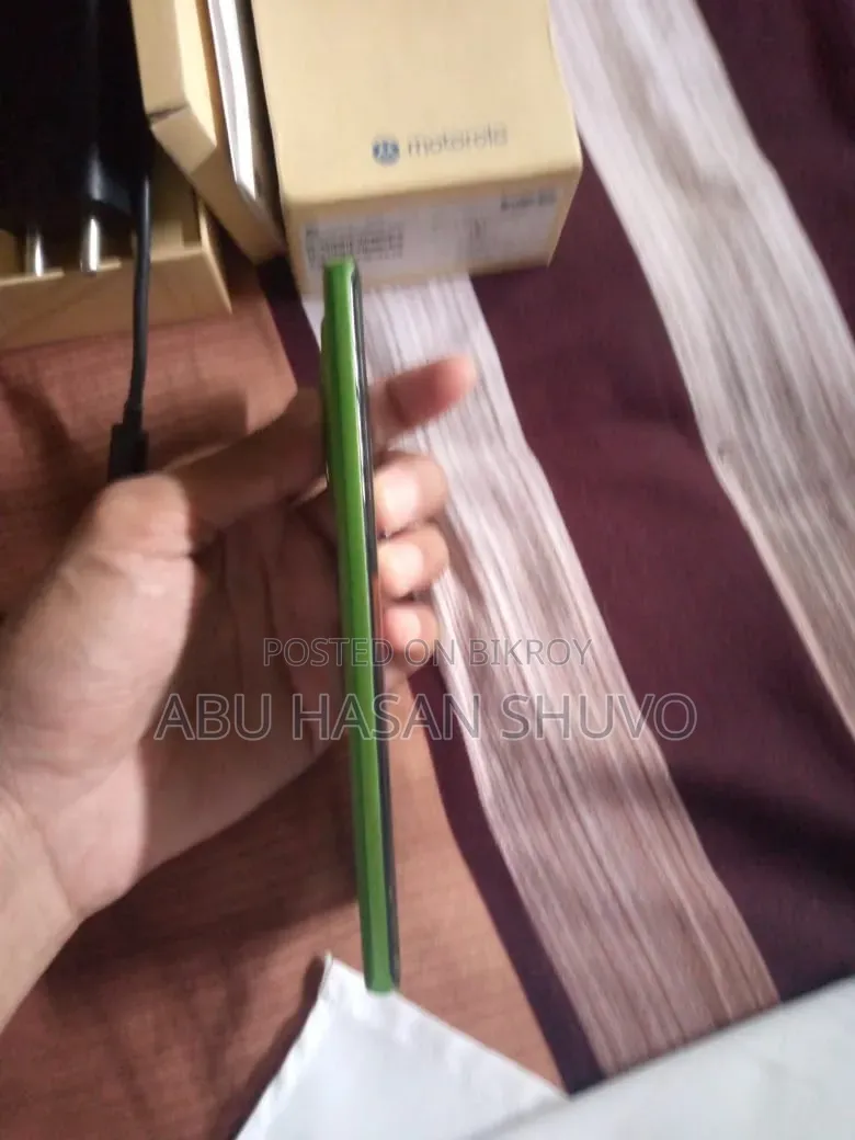 মোটোরোলা এজ ৫০ ফিউশন ১২৮ জিবি গ্রিন