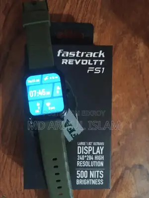 Fastrack Revoltt FS1