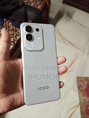 আইকিউও জেড১০এক্স ১২৮ জিবি সিলভার