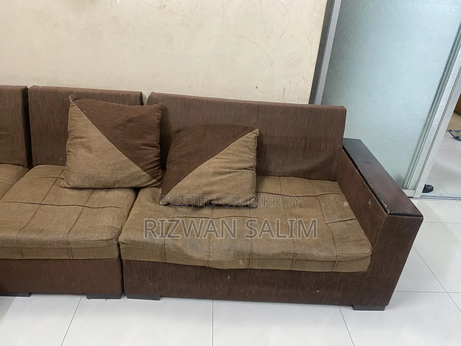 এল আকৃতির সোফা ব্যবহৃত বিক্রয়ের জন্য