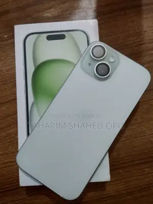 Apple iPhone 15 128 GB Green