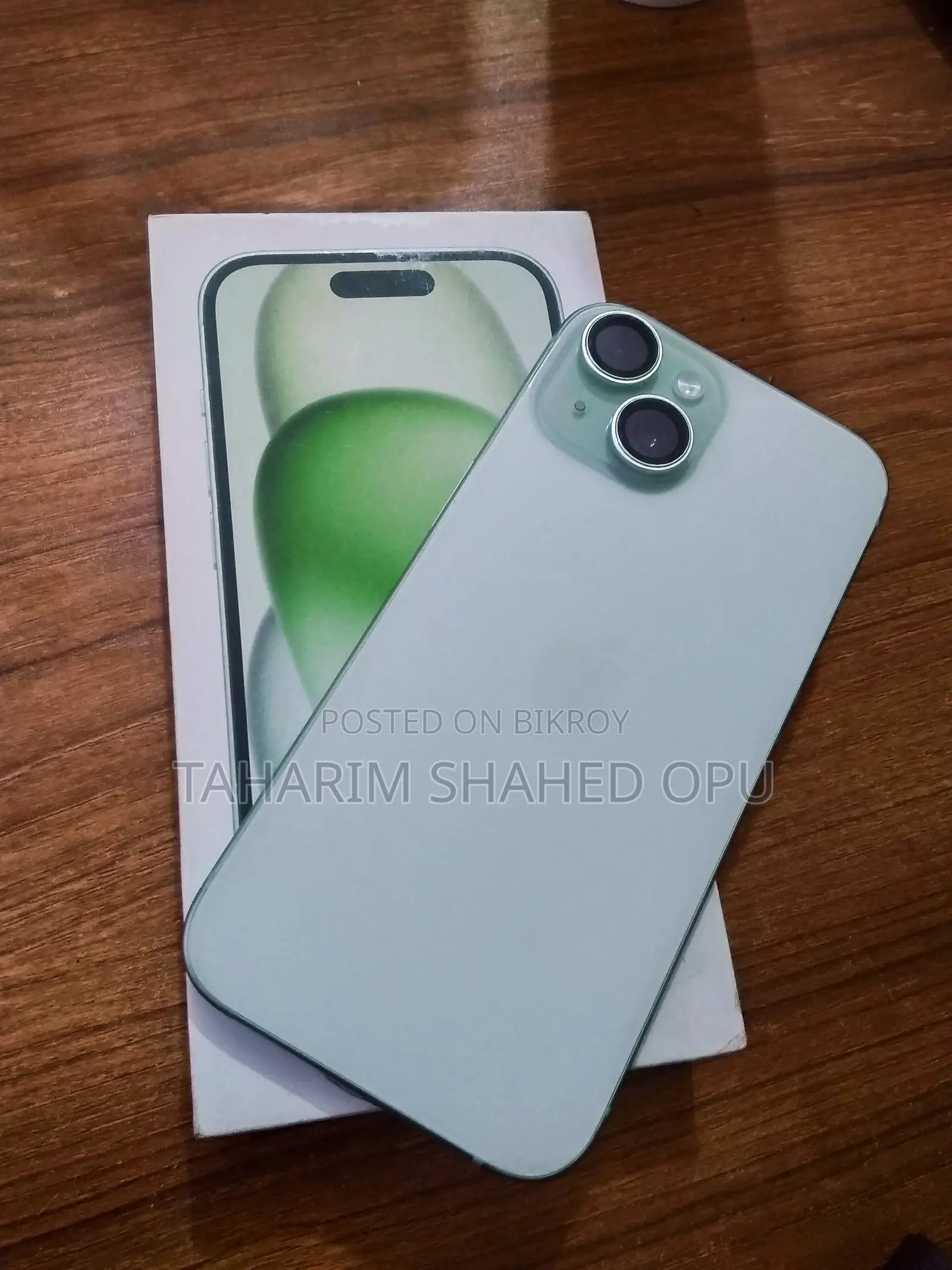 Apple iPhone 15 128 GB Green