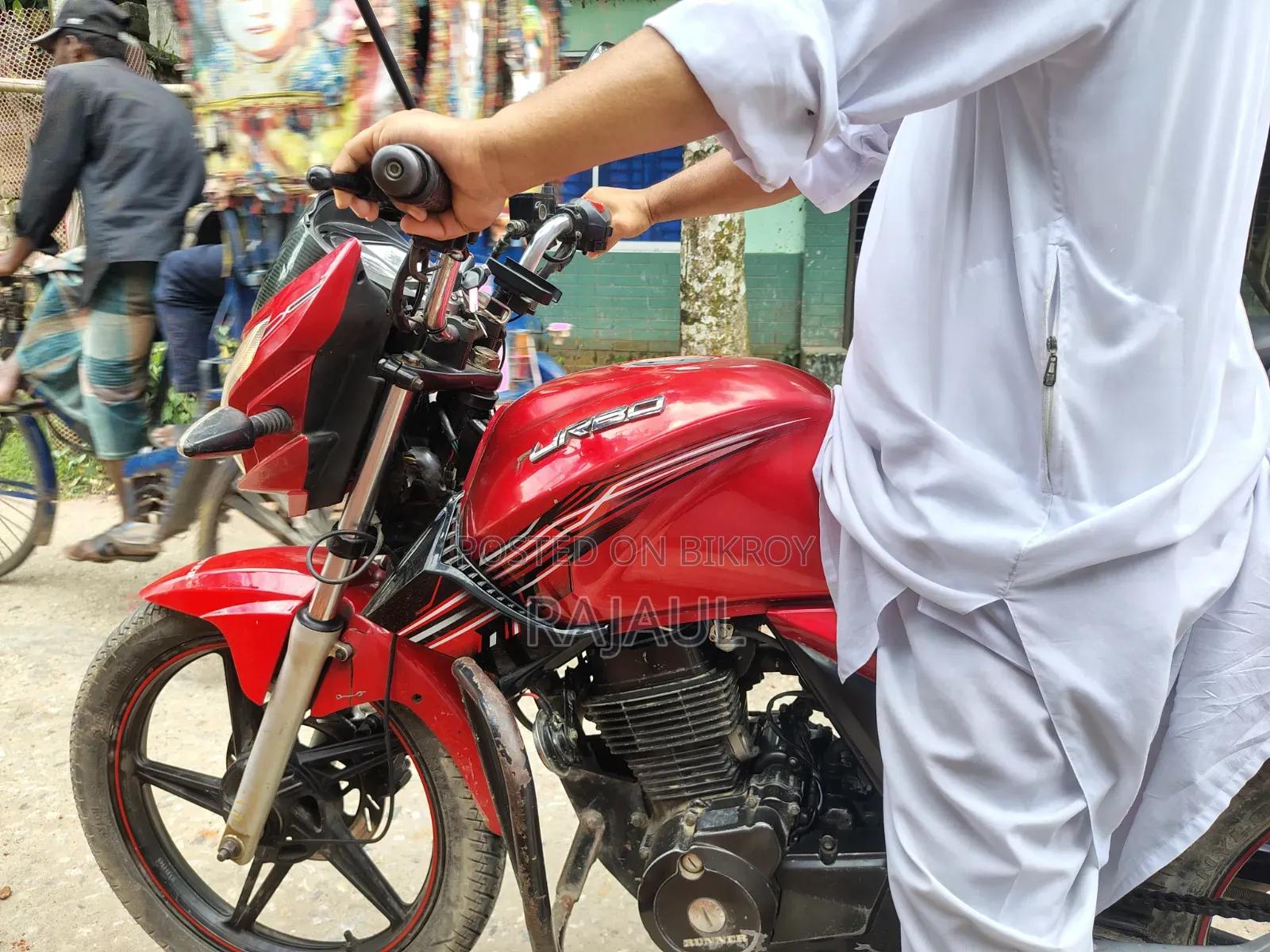 রানার টার্বো ১২৫ ২০১৯ লাল