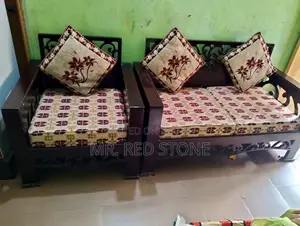 Sofa Urgent বিক্রয় করতে চাই