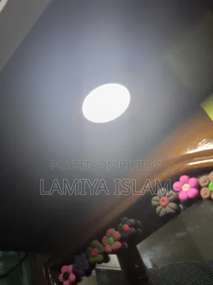 ড্রেসিং টেবিল