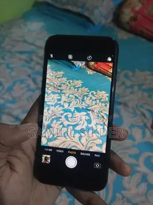 অ্যাপল আইফোন ৮ ৬৪ জিবি কালো