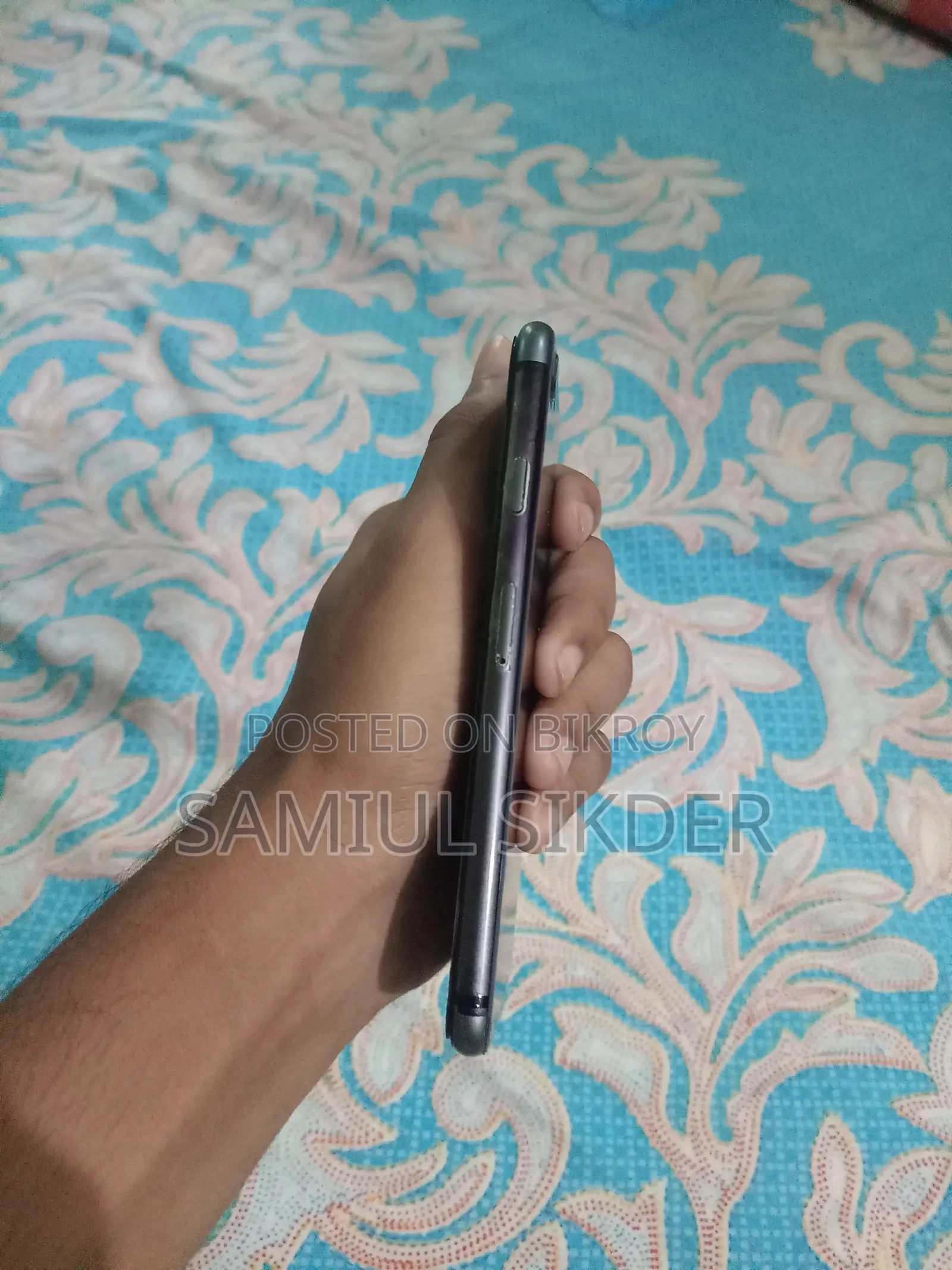 অ্যাপল আইফোন ৮ ৬৪ জিবি কালো