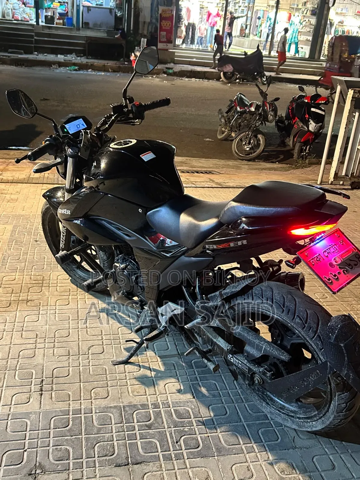 Suzuki Gixxer 2024 Black