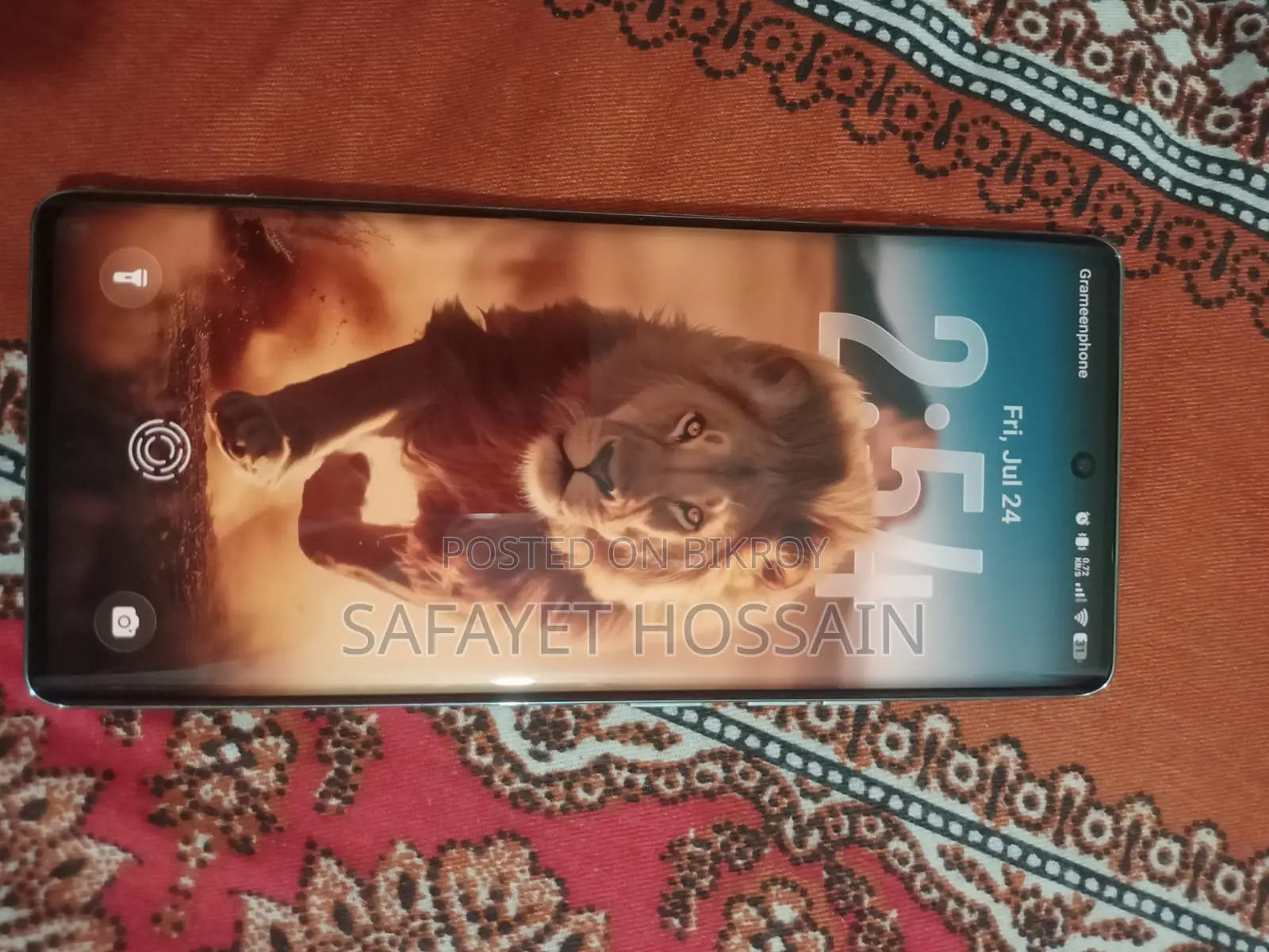 টেকনো ক্যামন ৪০ প্রো ৪জি ২৫৬ জিবি রূপালী
