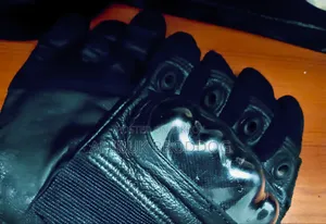 Hand Gloves 🏍️🧤
