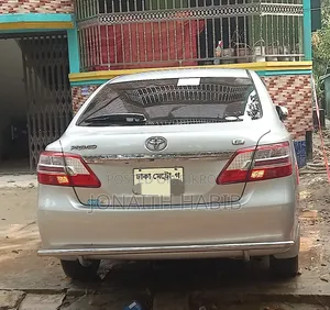 New Toyota Premio 2015 Silver