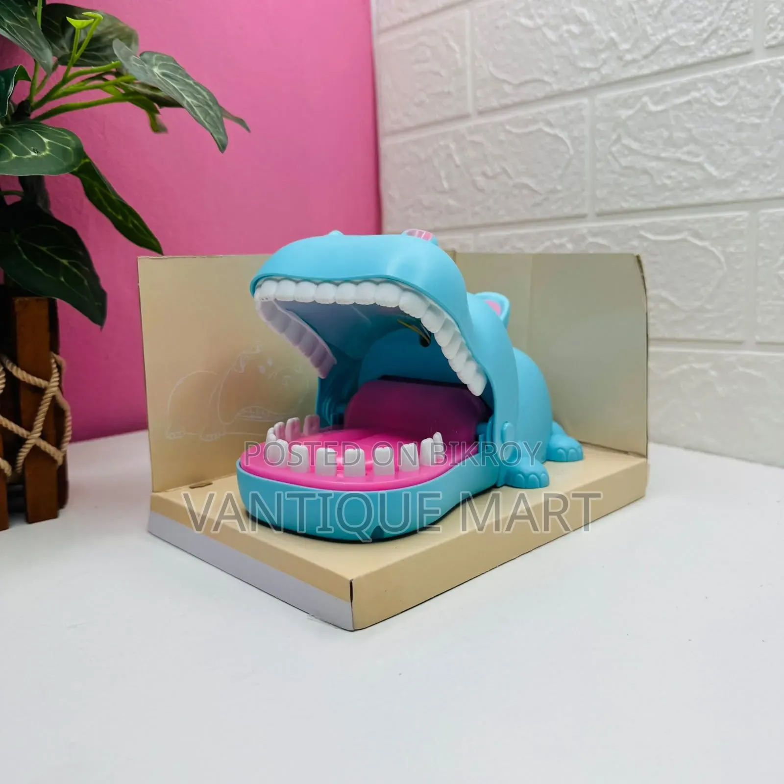 Crazy Hippopotamus Dentist Game