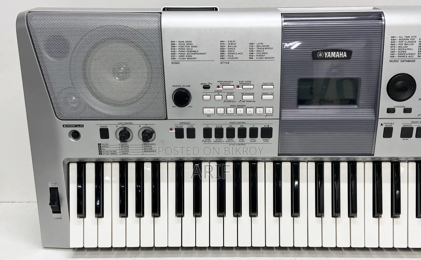 YAMAHA PSR-E413 Touch Sensitive Keyboard (MIDI + Live)