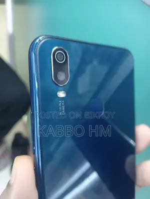 Vivo Y11 32 GB Blue