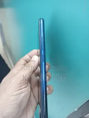 Vivo Y11 32 GB Blue