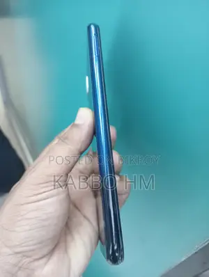 Vivo Y11 32 GB Blue