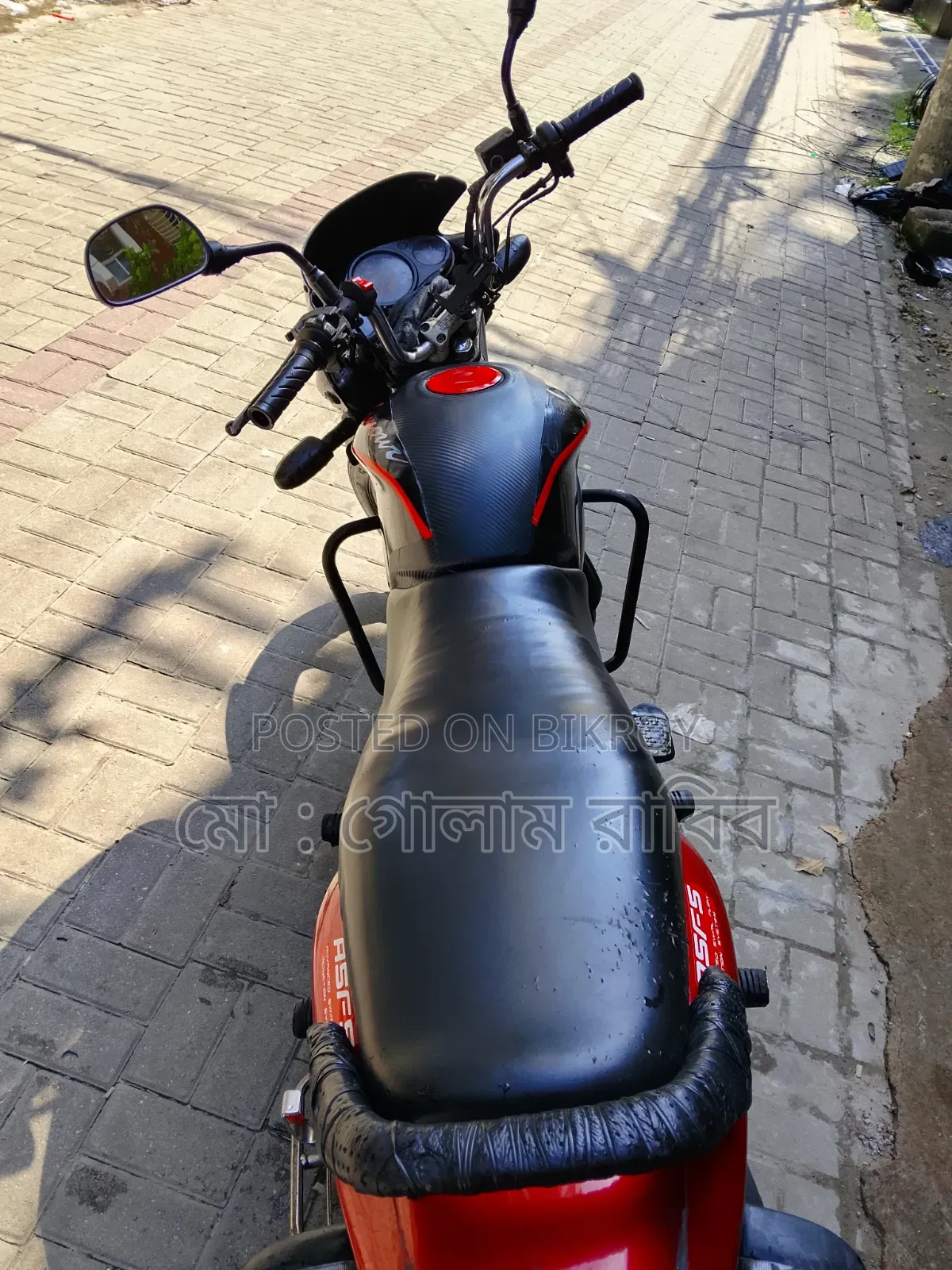 Hero Glamour 2012 Black
