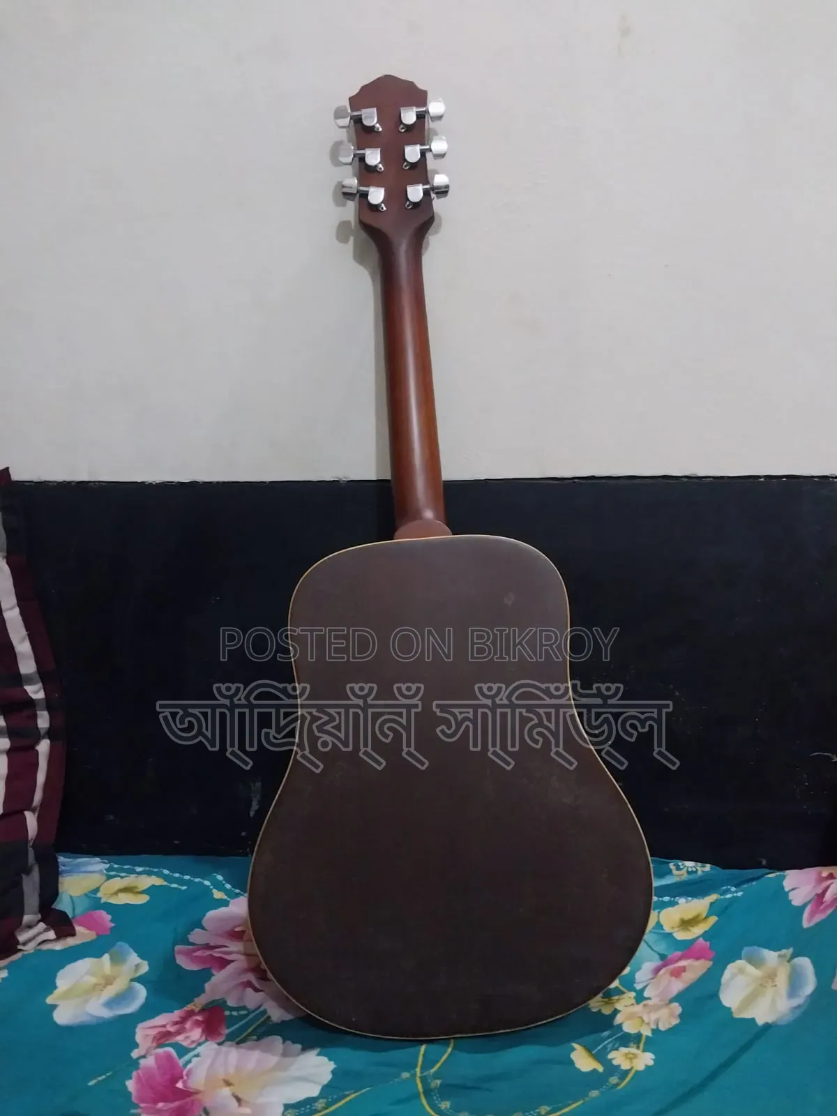 এজি গিটার ১০০% ফ্রেশ