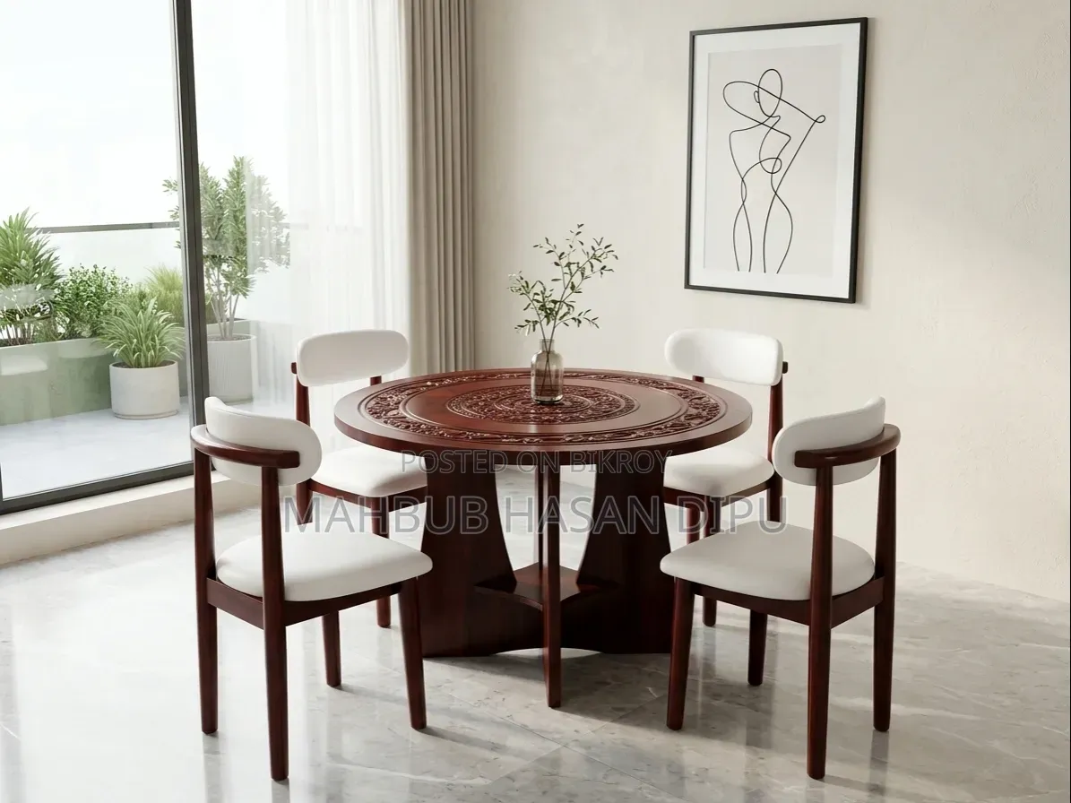Premium Crafted Round Dining Table Set
Or