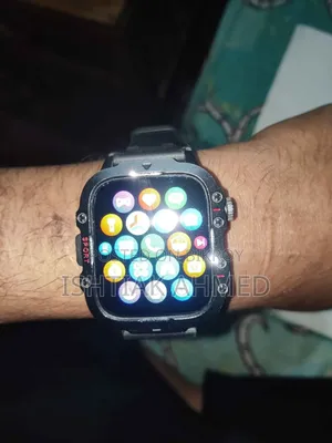 কিউএক্স ১১ স্মার্টওয়াচ