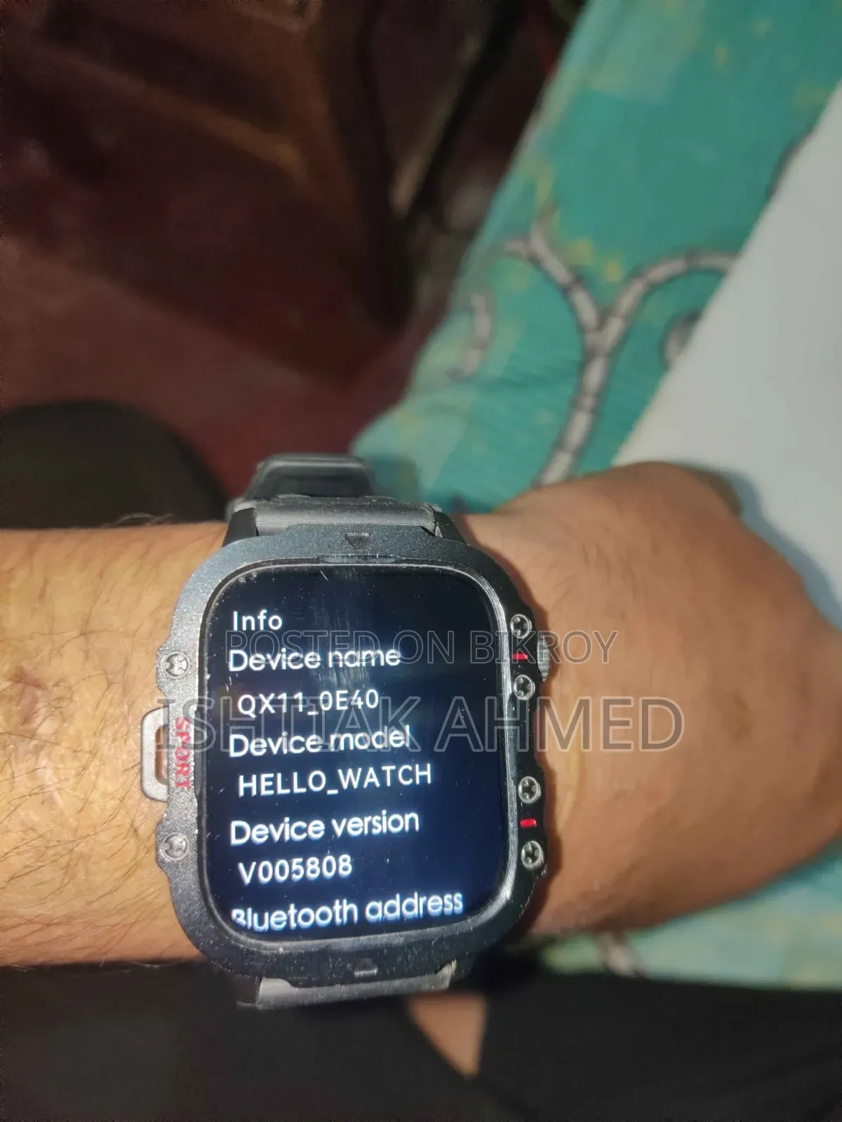 কিউএক্স ১১ স্মার্টওয়াচ