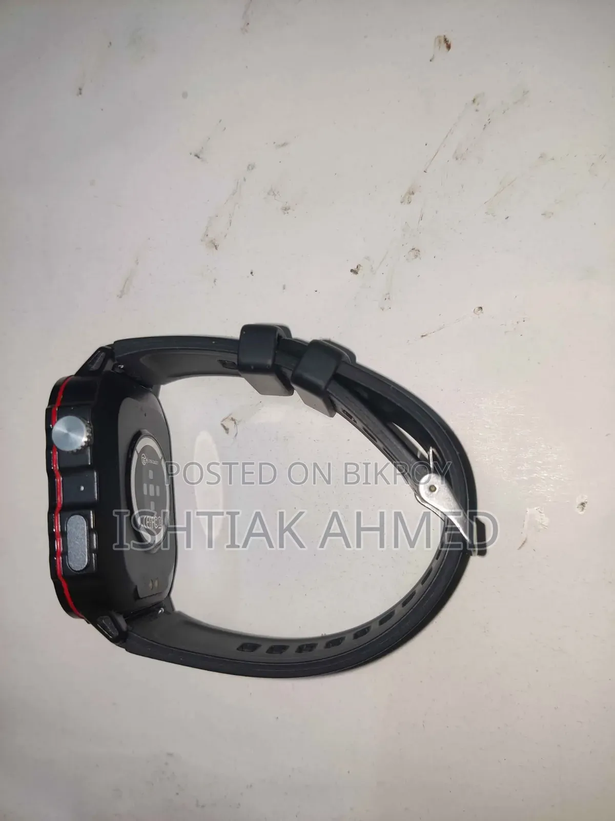 কিউএক্স ১১ স্মার্টওয়াচ