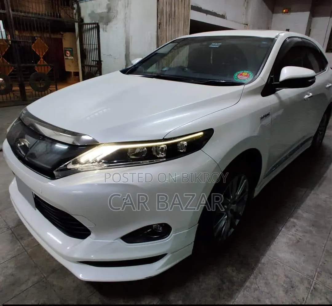 Toyota Harrier Hybrid Progress 2015 White