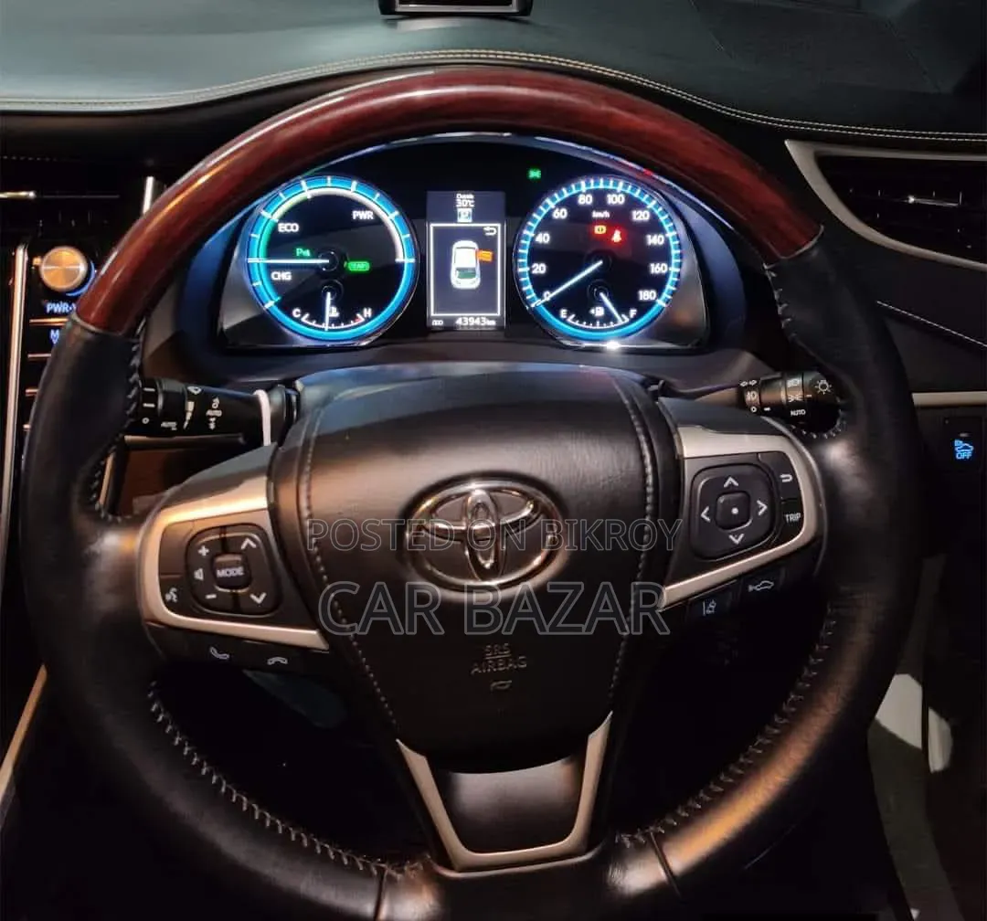 Toyota Harrier Hybrid Progress 2015 White