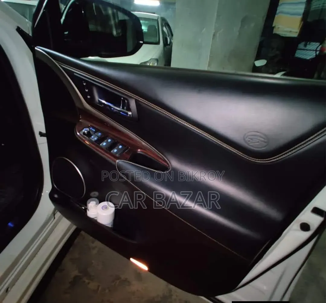Toyota Harrier Hybrid Progress 2015 White
