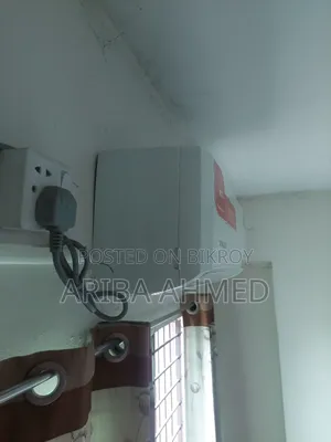 Singer AC, Brand New Condition