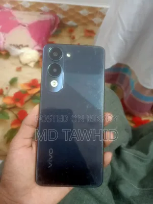 Vivo Y04 128 GB Gray