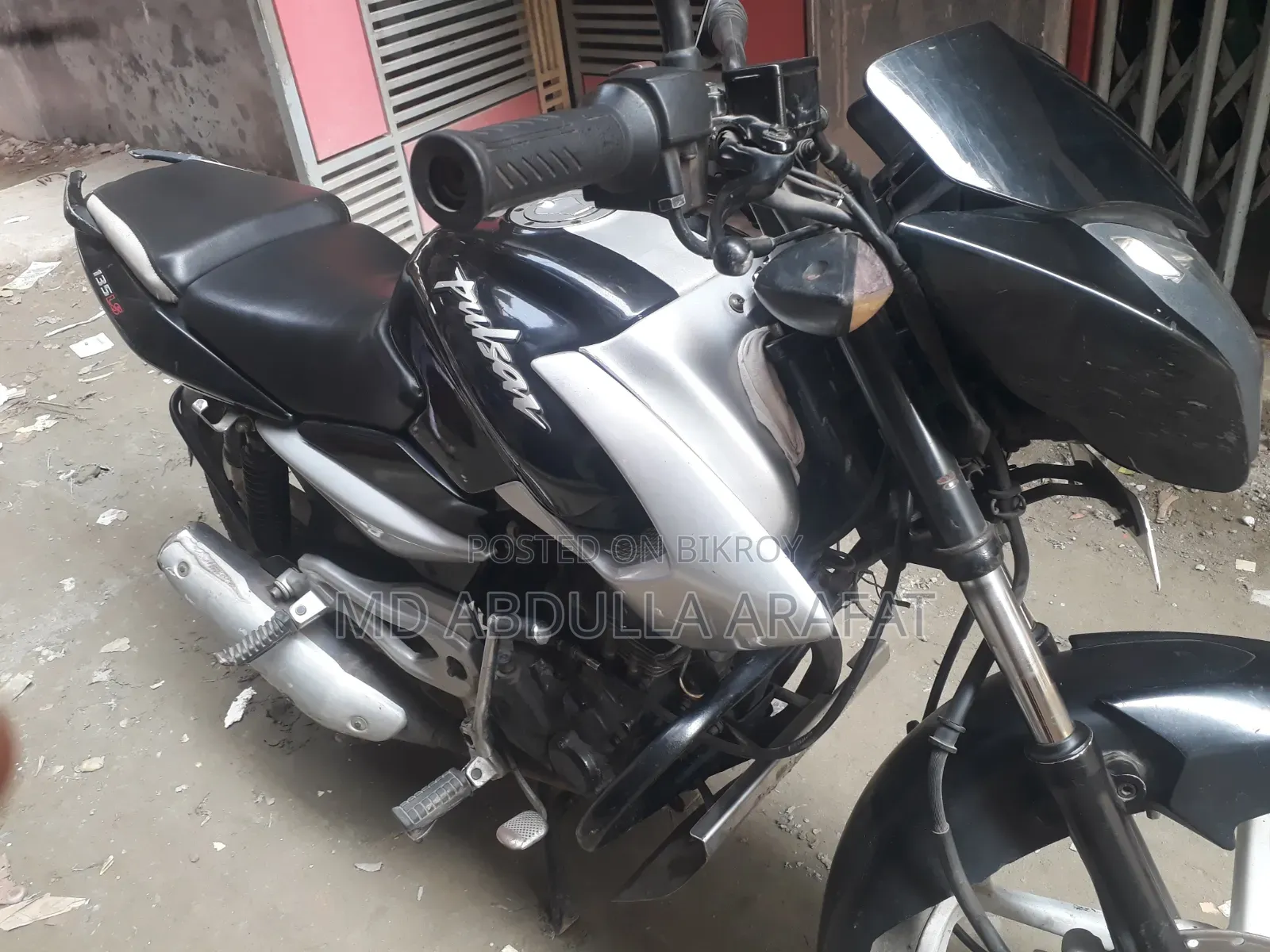 Bajaj Pulsar 135 LS 2012 Black