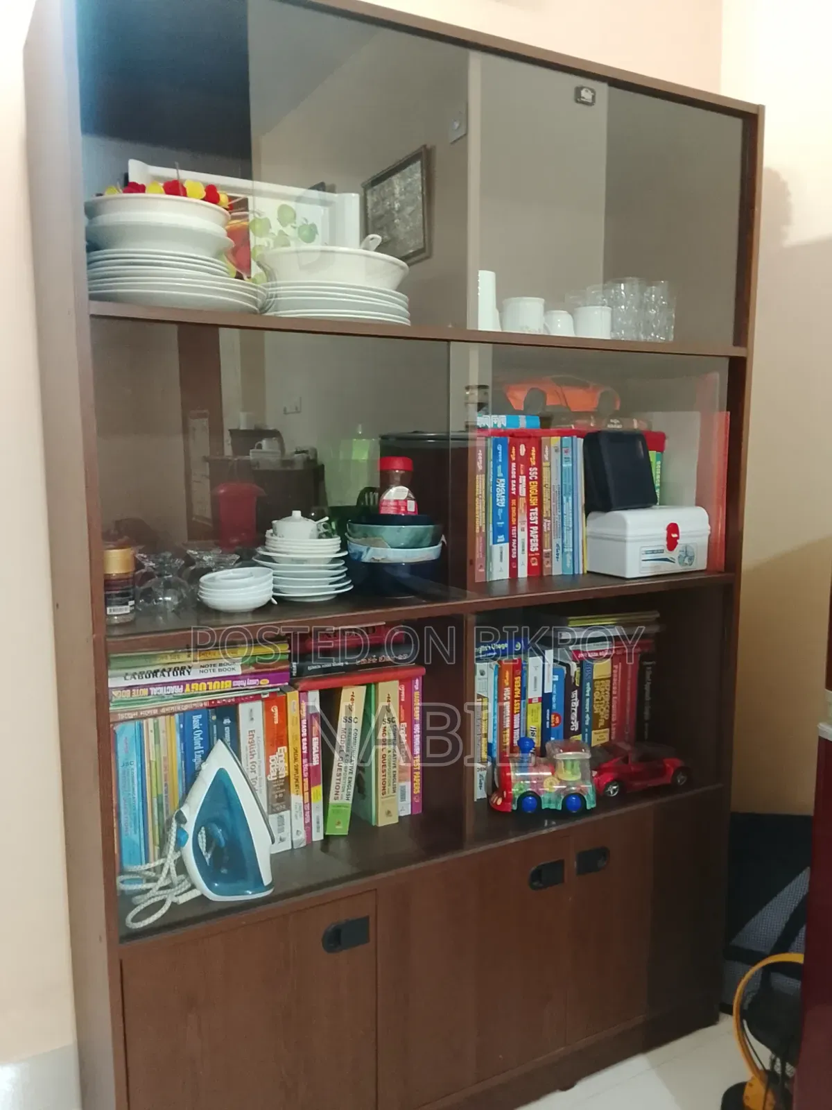 Regal Bookcase