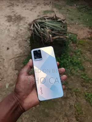 Vivo Y21 64 GB White