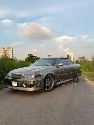 Toyota Mark II 2000 Green