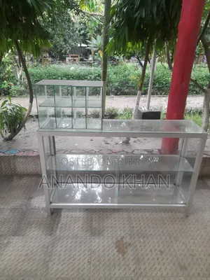 Full Glass Showcase for Shop